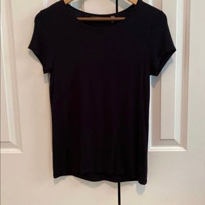 Tahari Short Sleeve Black Top/Tee